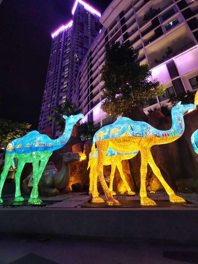 Lavender Suite # Shah Alam I-City Block B Homestay # 2R1B #Free Wifi & Parking Exterior foto